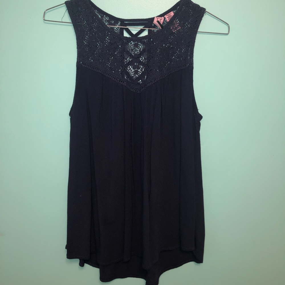 Marshall’s top
